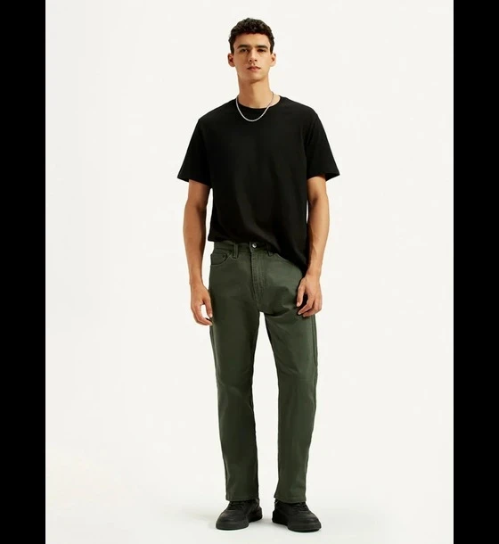 Levis 505 straight fit jeans 50% off, Rs 3,699 (was Rs 7,399) at Brandhouse